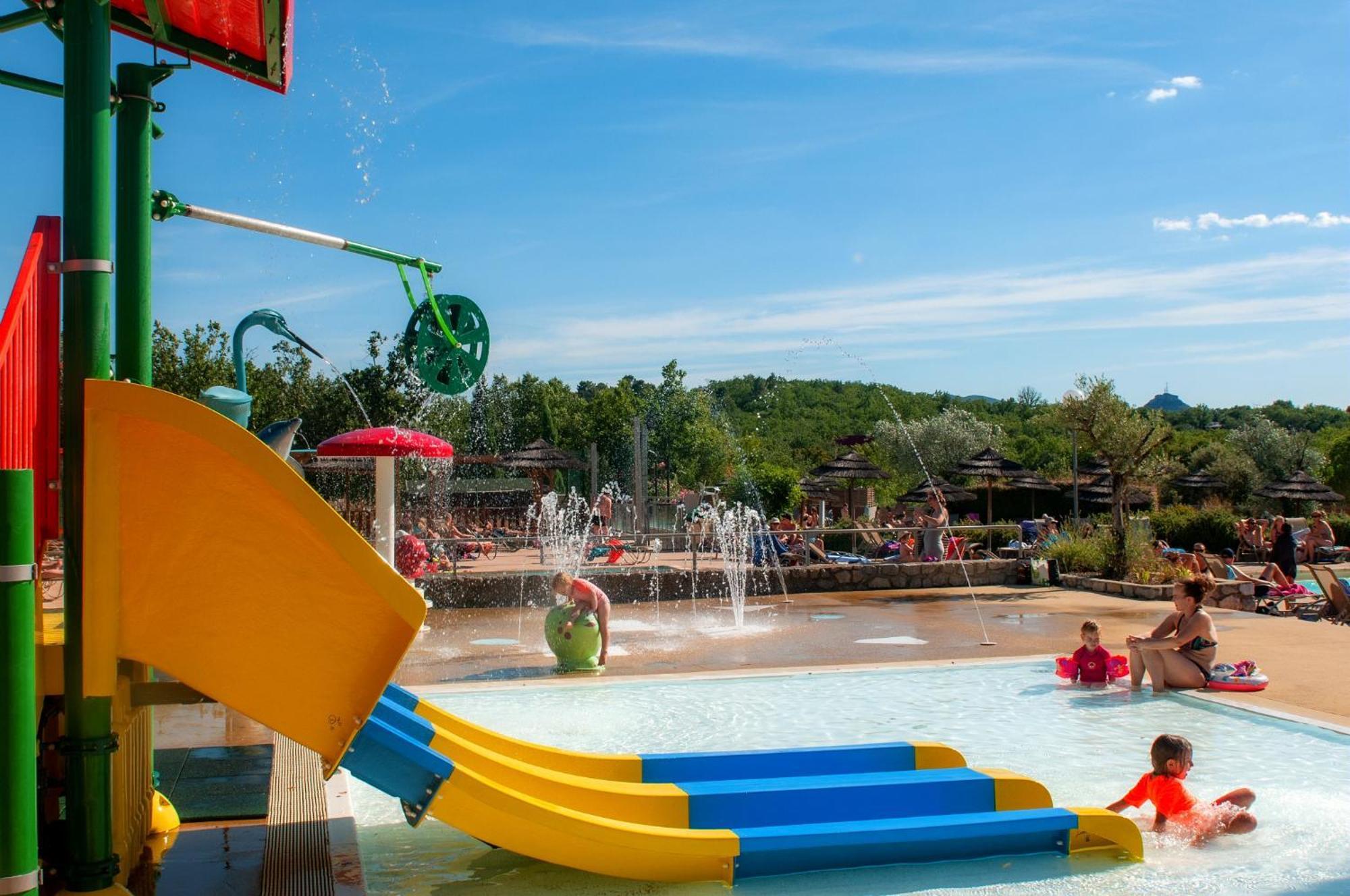 Camping Domaine De Chaussy Lagorce  Luaran gambar