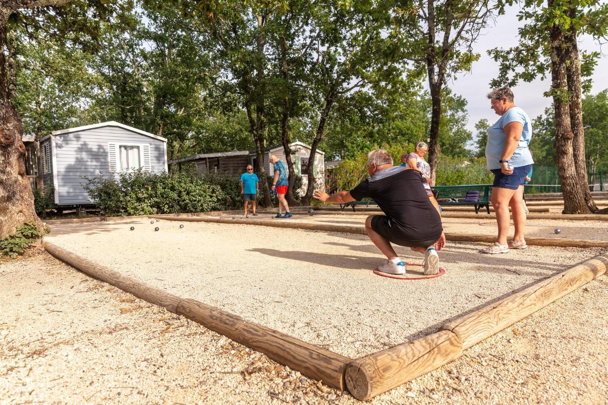 Camping Domaine De Chaussy Lagorce  Luaran gambar