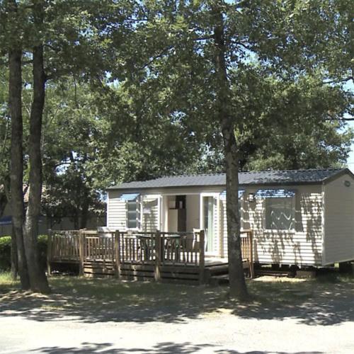 Camping Domaine De Chaussy Lagorce  Bilik gambar