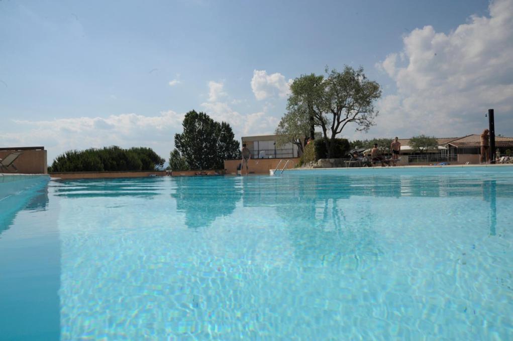 Camping Domaine De Chaussy Lagorce  Luaran gambar