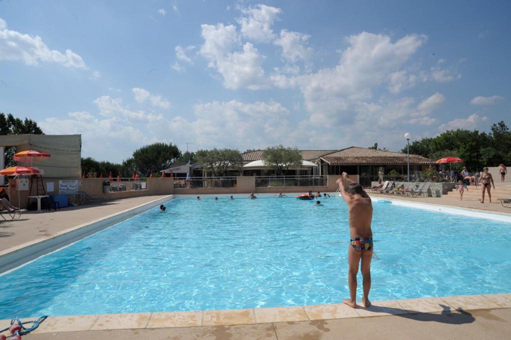 Camping Domaine De Chaussy Lagorce  Luaran gambar