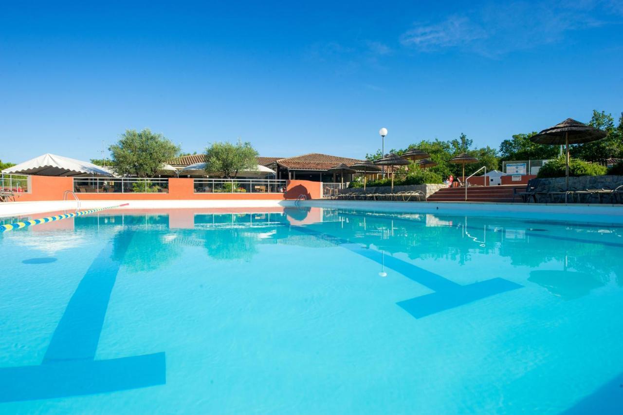 Camping Domaine De Chaussy Lagorce  Luaran gambar